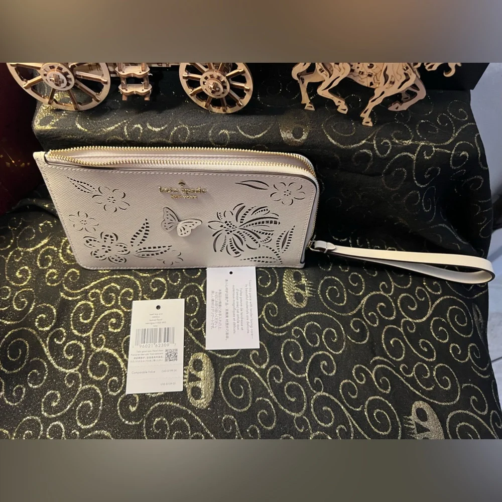 Kate Spade Safiano Meringue Floral 3D Butterfly Wristlet Clutch (PIF)